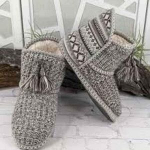 Muk luks A La Mode Women's Medium 7-8